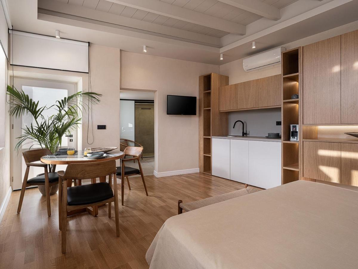 Lithinon Luxury Suites Free Parking La Canea Esterno foto