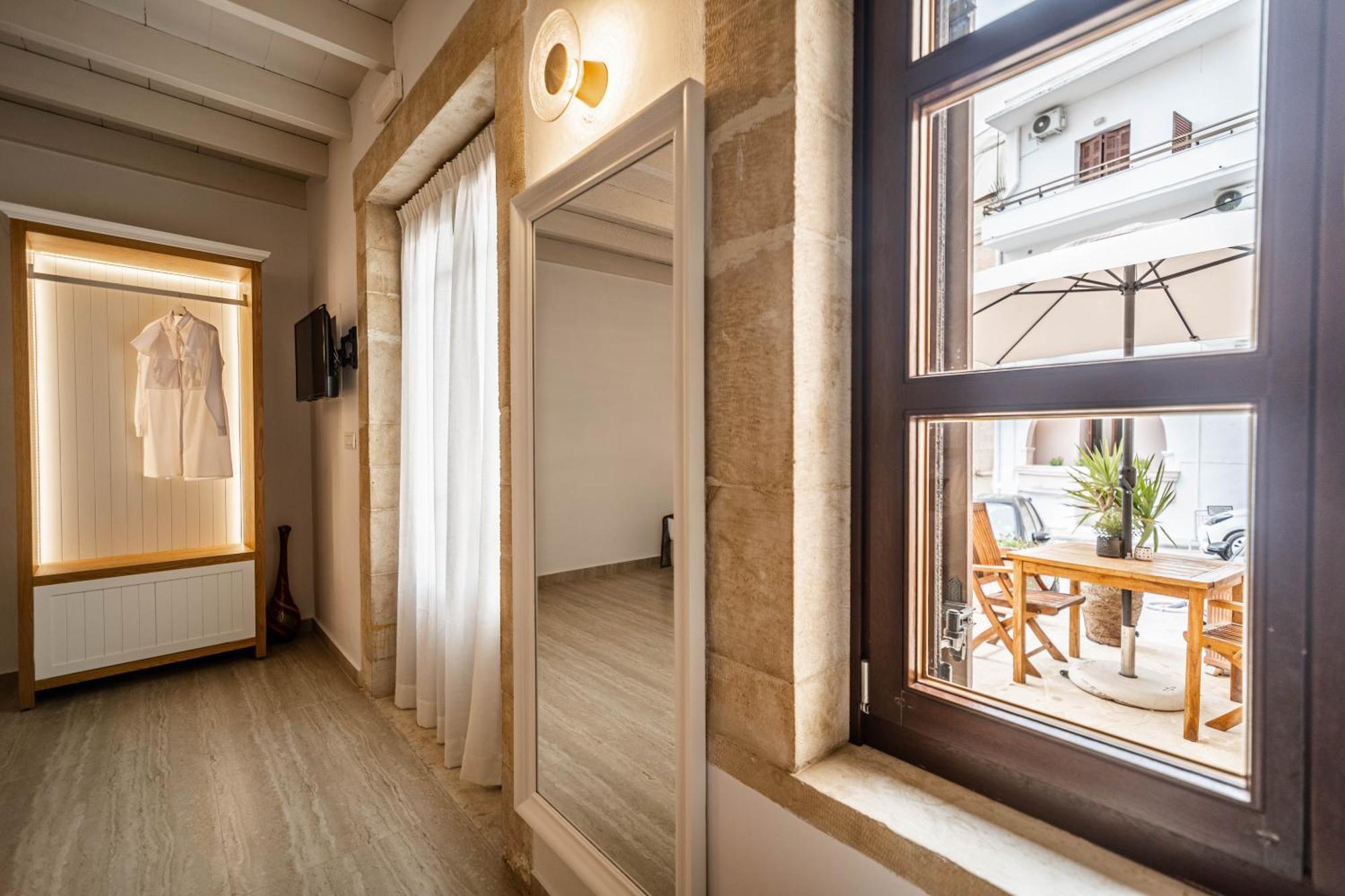 Lithinon Luxury Suites Free Parking La Canea Esterno foto