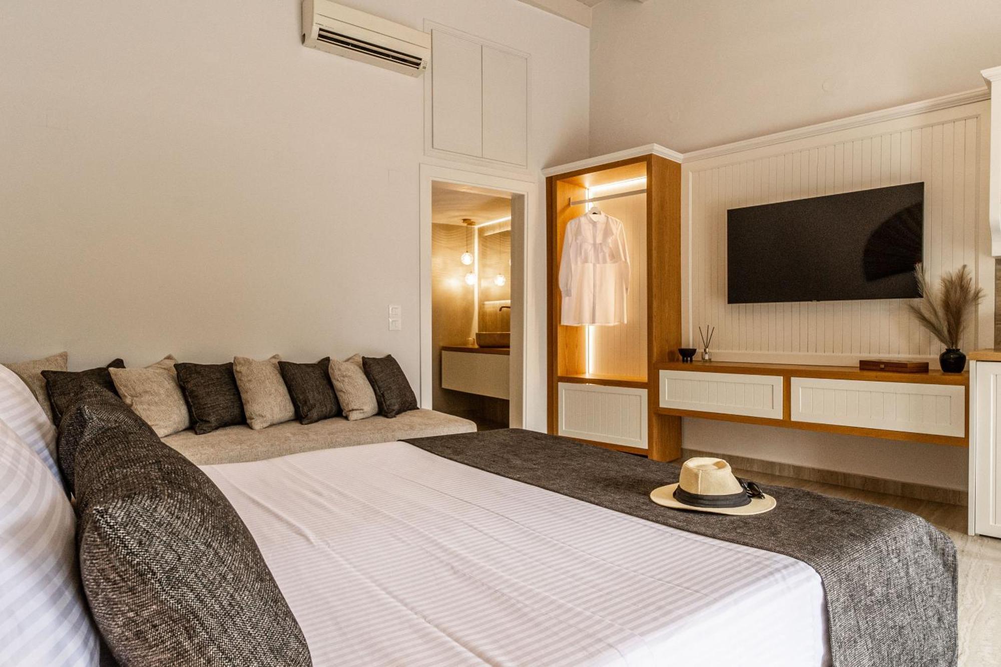 Lithinon Luxury Suites Free Parking La Canea Esterno foto