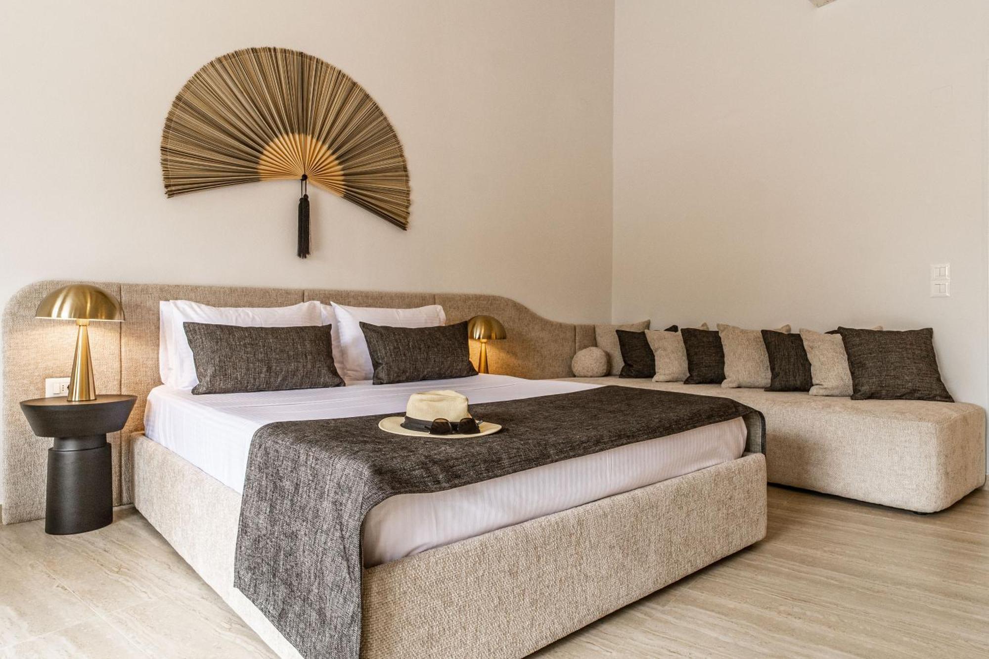 Lithinon Luxury Suites Free Parking La Canea Esterno foto