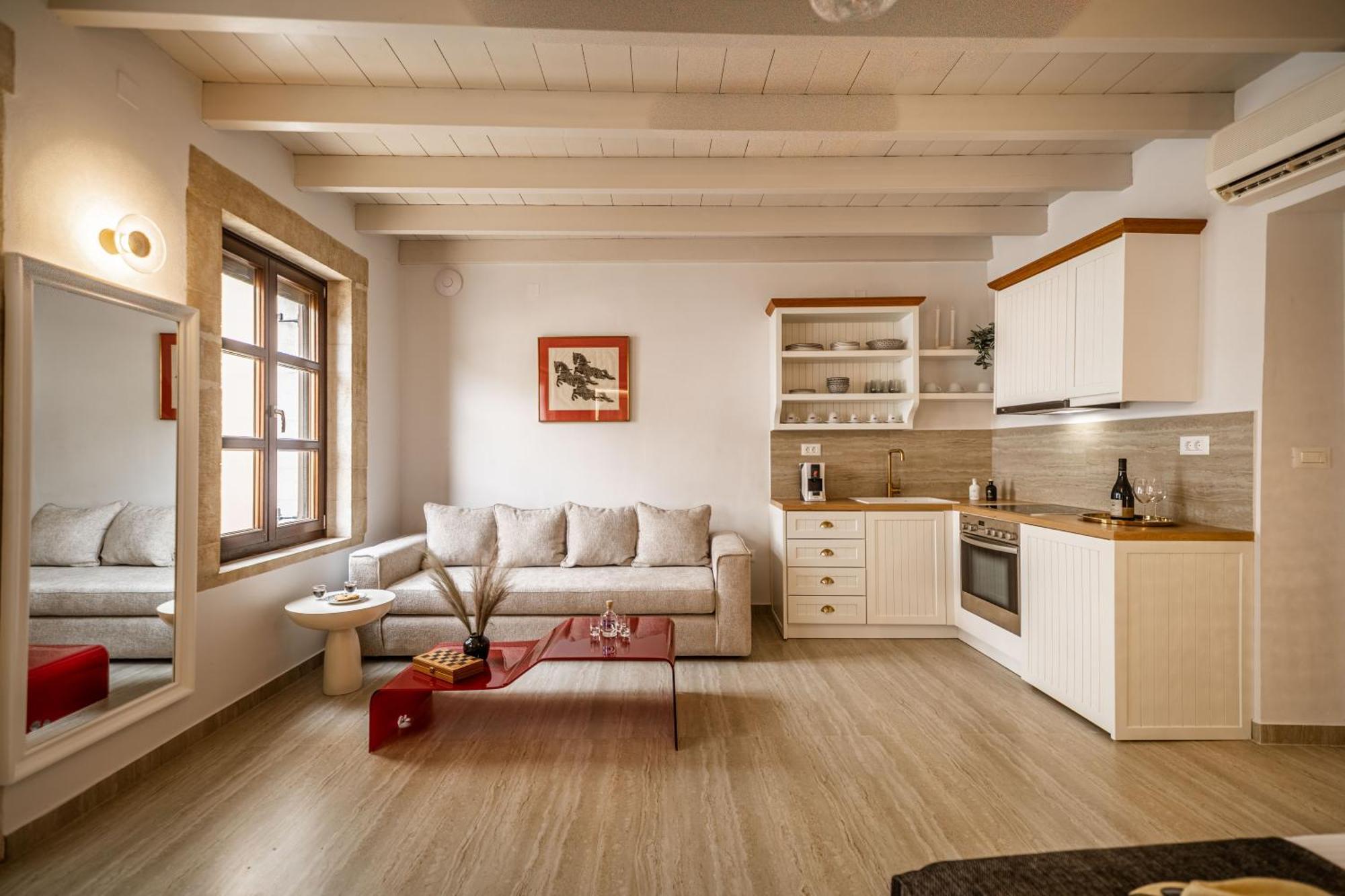 Lithinon Luxury Suites Free Parking La Canea Esterno foto